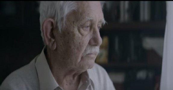 De var alltför upptagna för att besöka deras pappa. När de kom till hans begravning, blev de chockade!