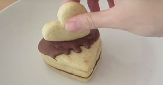 Den här kakan kan ge dig ditt livs överraskning!